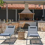 Aggeliki - F&a Golden Stone Villa *