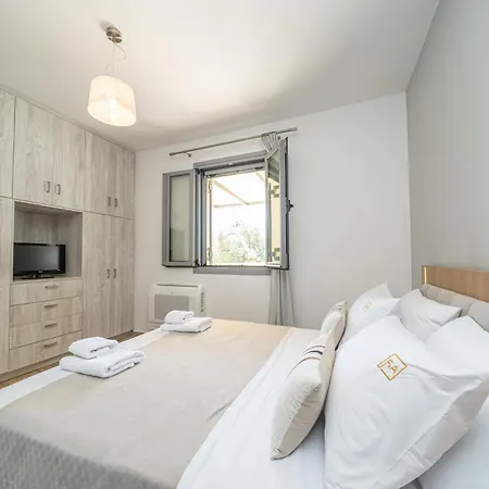 Aggeliki - F&a Golden Stone *