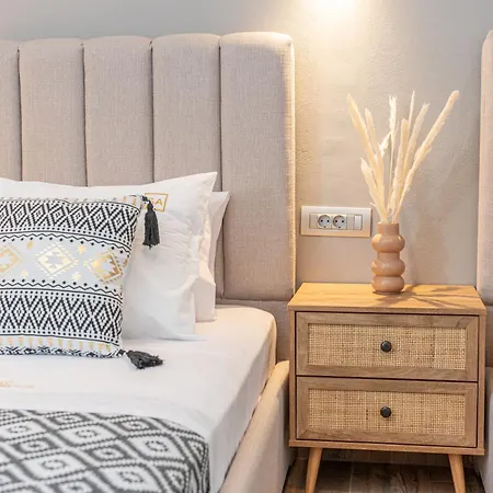 Aggeliki - F&a Golden Stone Villa Loukata (Kefalonia)