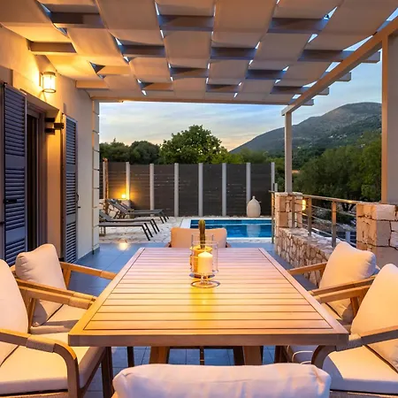 Aggeliki - F&a Golden Stone Villa *