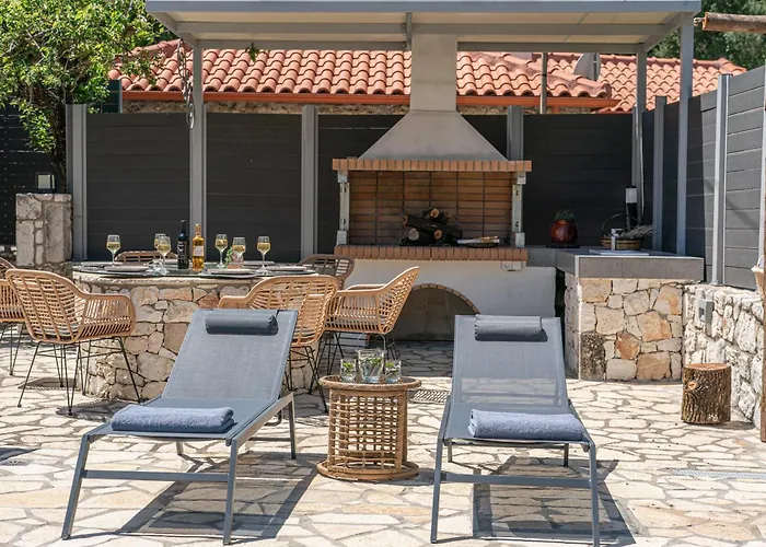 Aggeliki - F&a Golden Stone Villa *